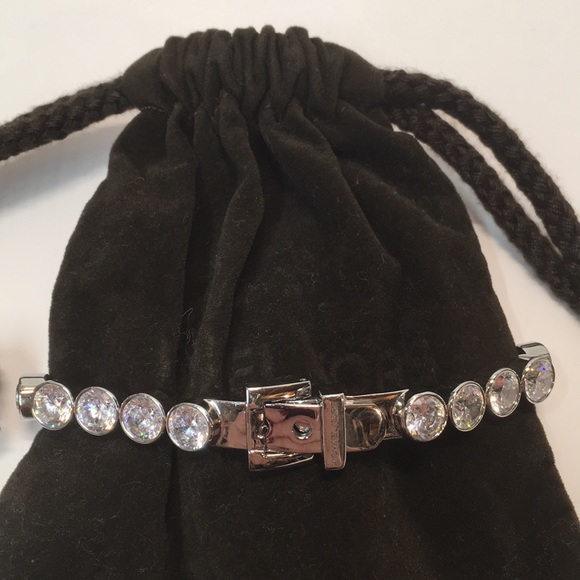 Michael Kors Bracelet 🖤 - Picture 6 of 16